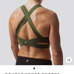 Born primitive double cross bra